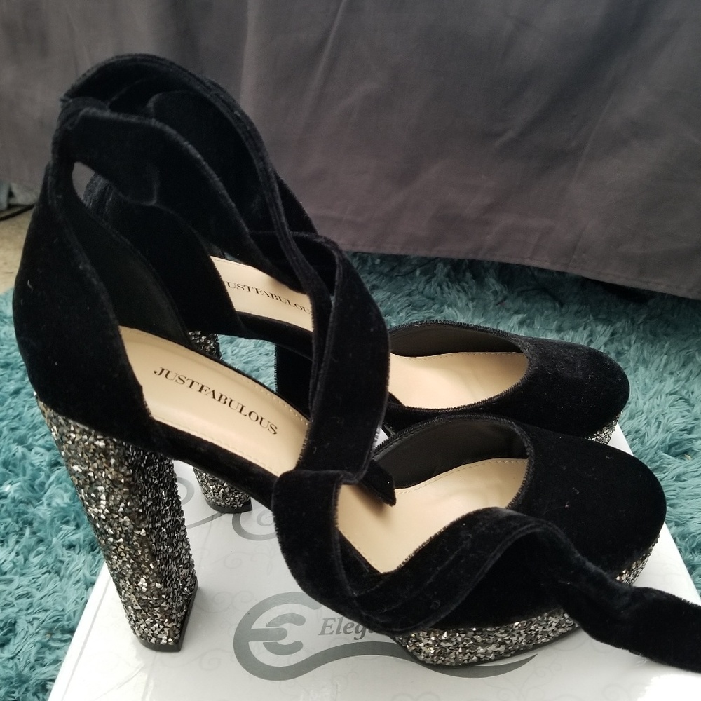 Velvet heel justfab